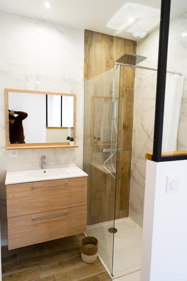 Appartement Confort Avec Parking Prive A Saumur Esterno foto